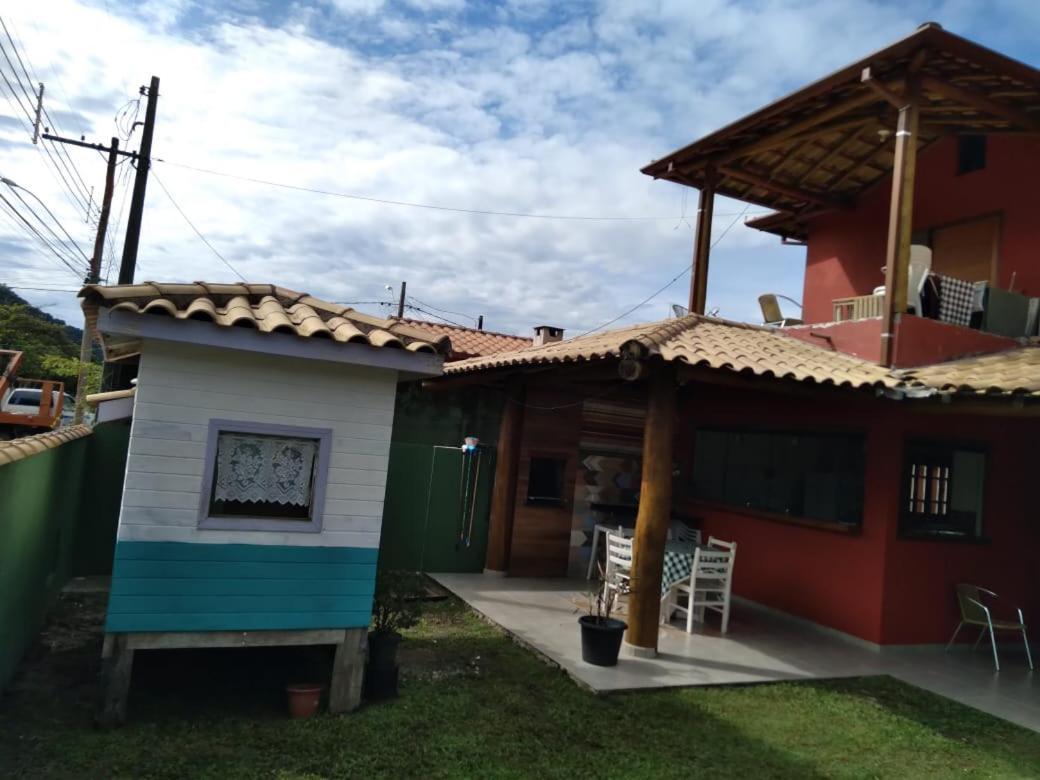 Casa Praia. Linda varanda para um cochilo na rede Ubatuba Exterior foto